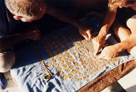 Display of gold coins found on Douglas Beach (1987)
